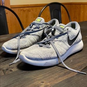 NIKE lunarepic flyknit